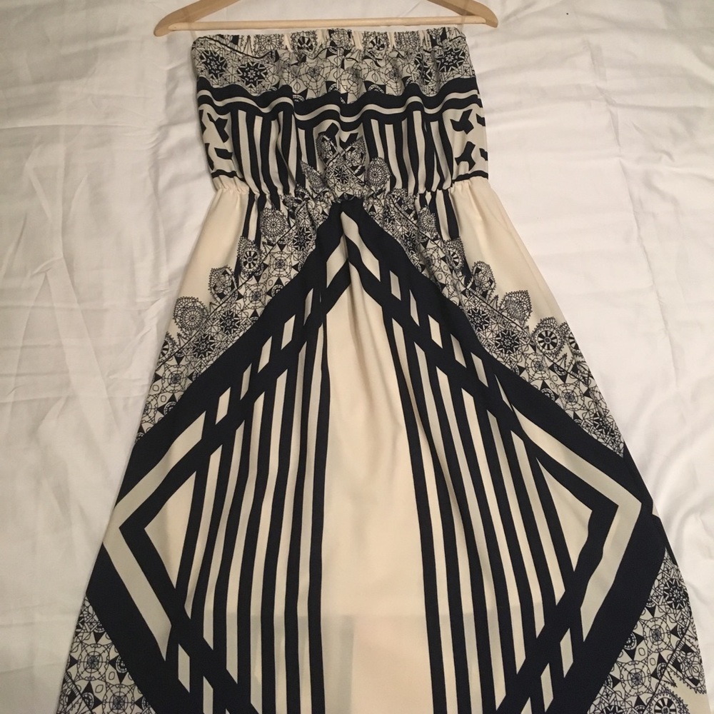 Francesca’s Strapless Maxi dress
